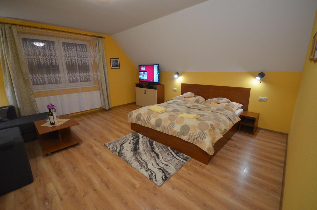 Apartmany Best I. Bešeňová מראה חיצוני תמונה